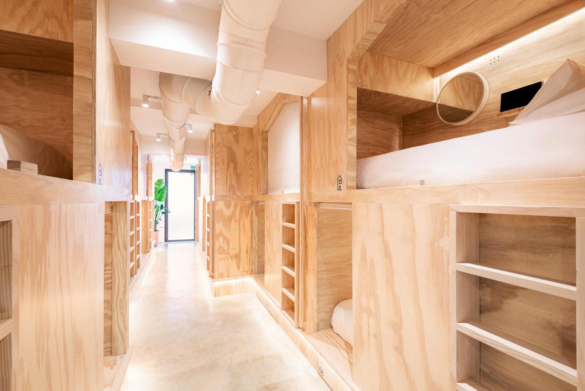 Colo Colo Hostel Valencia Eksteriør billede
