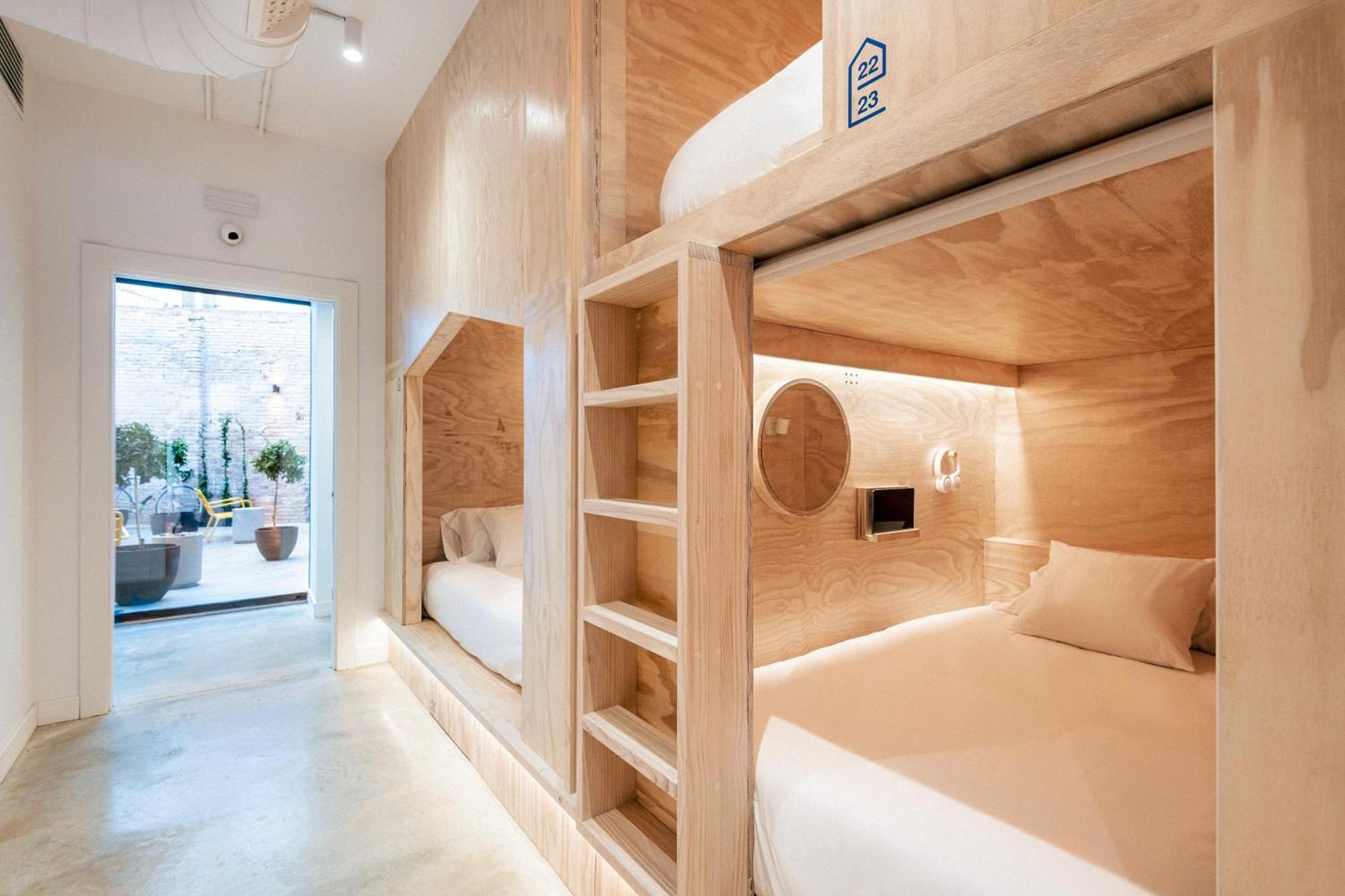 Colo Colo Hostel Valencia Eksteriør billede